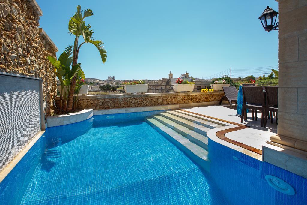 Carini Farmhouses Għarb Exteriör bild