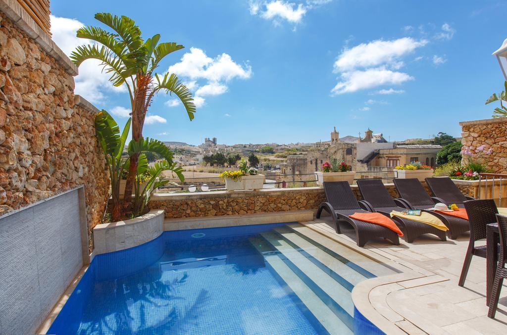 Carini Farmhouses Għarb Exteriör bild